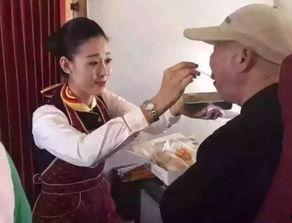 娱乐吃瓜酱中老年人
